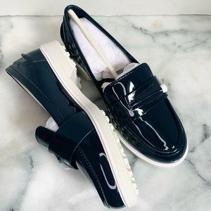 Tory Burch Sport Navy Golf Loafer Size 7.5 NWT Box